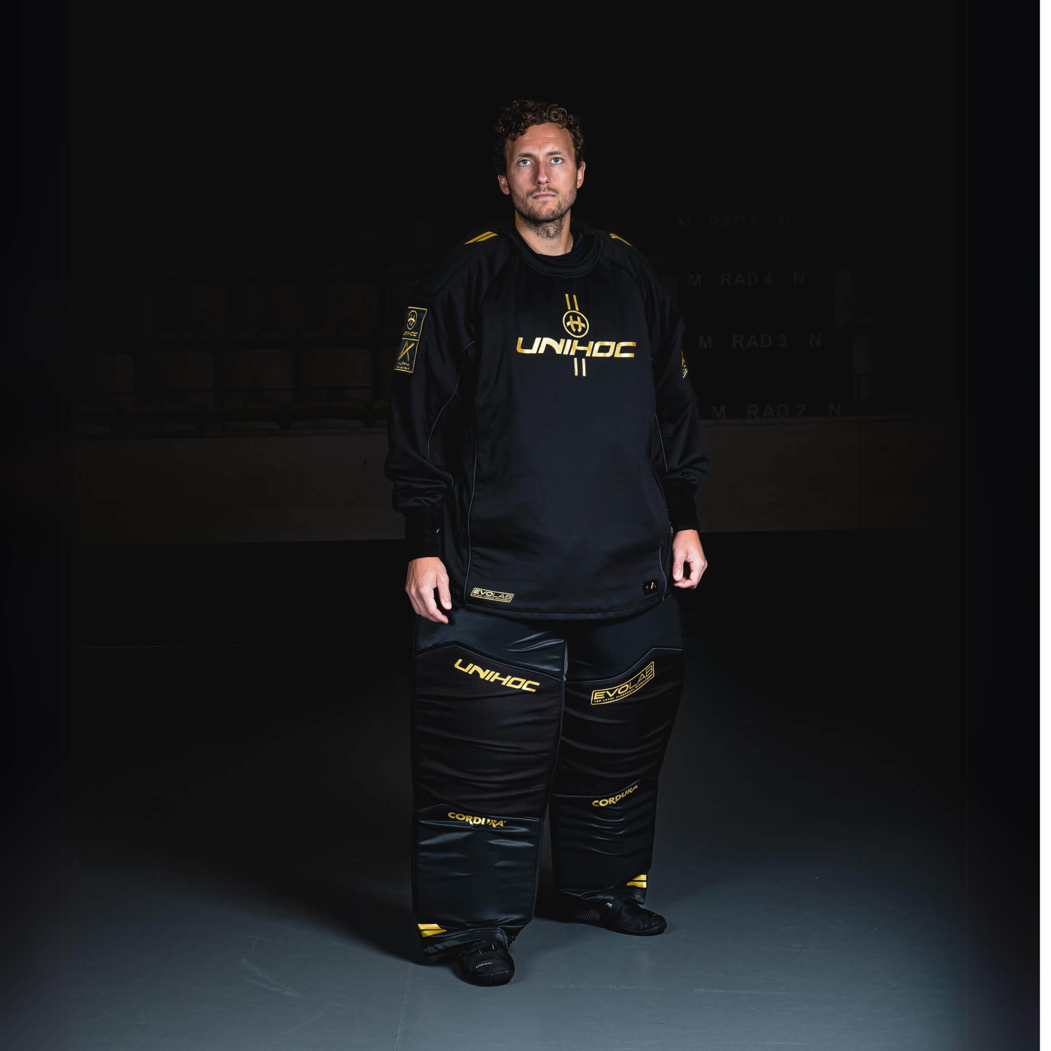 Unihoc Målvaktsbyxa ALPHA Evolab Black/Gold-Innebandy24